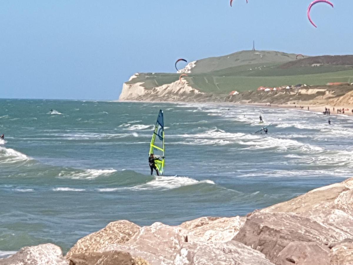Gite Des 2 Caps Leulinghen-Bernes Bagian luar foto
